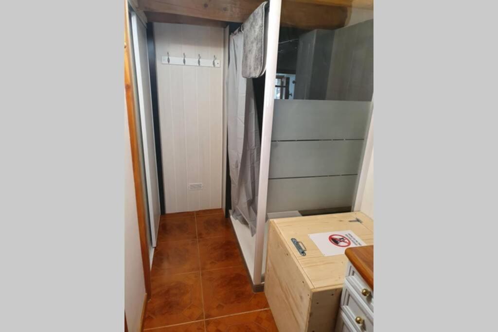 Maison Individuelle Chaleureuse Au Calme 圣莫里斯堡 外观 照片